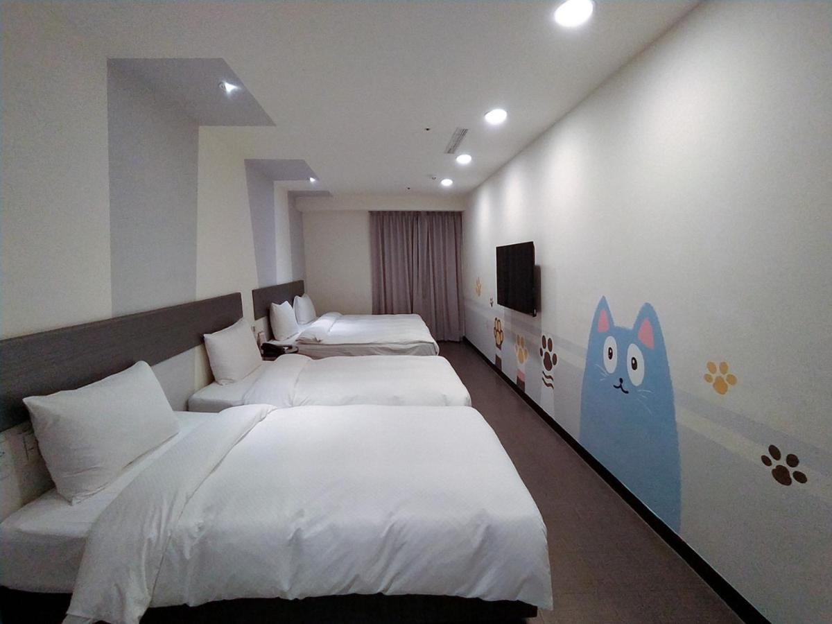 Hotel J Taoyuan Pingzhen Eksteriør bilde
