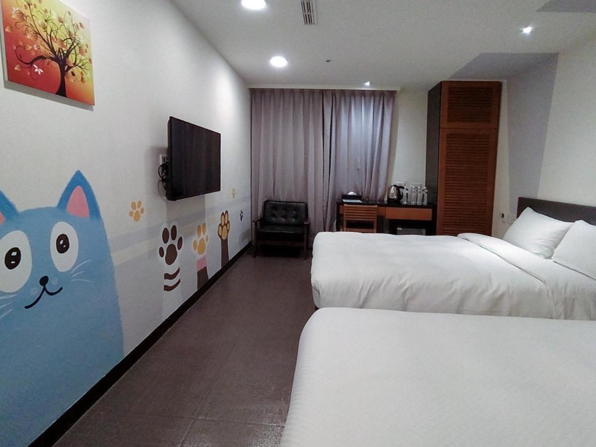 Hotel J Taoyuan Pingzhen Eksteriør bilde
