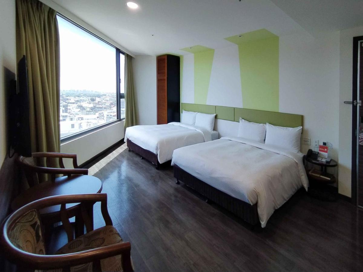 Hotel J Taoyuan Pingzhen Eksteriør bilde