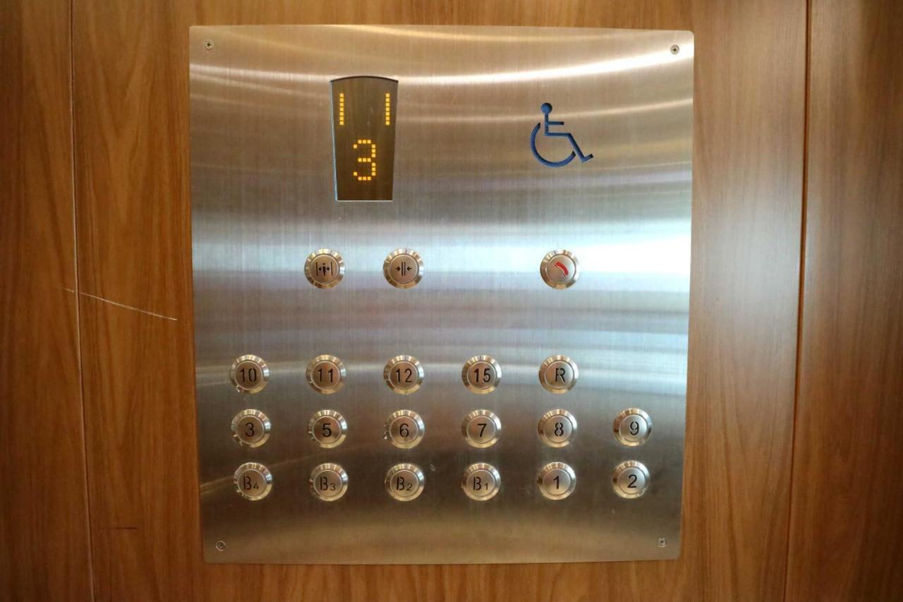 Hotel J Taoyuan Pingzhen Eksteriør bilde