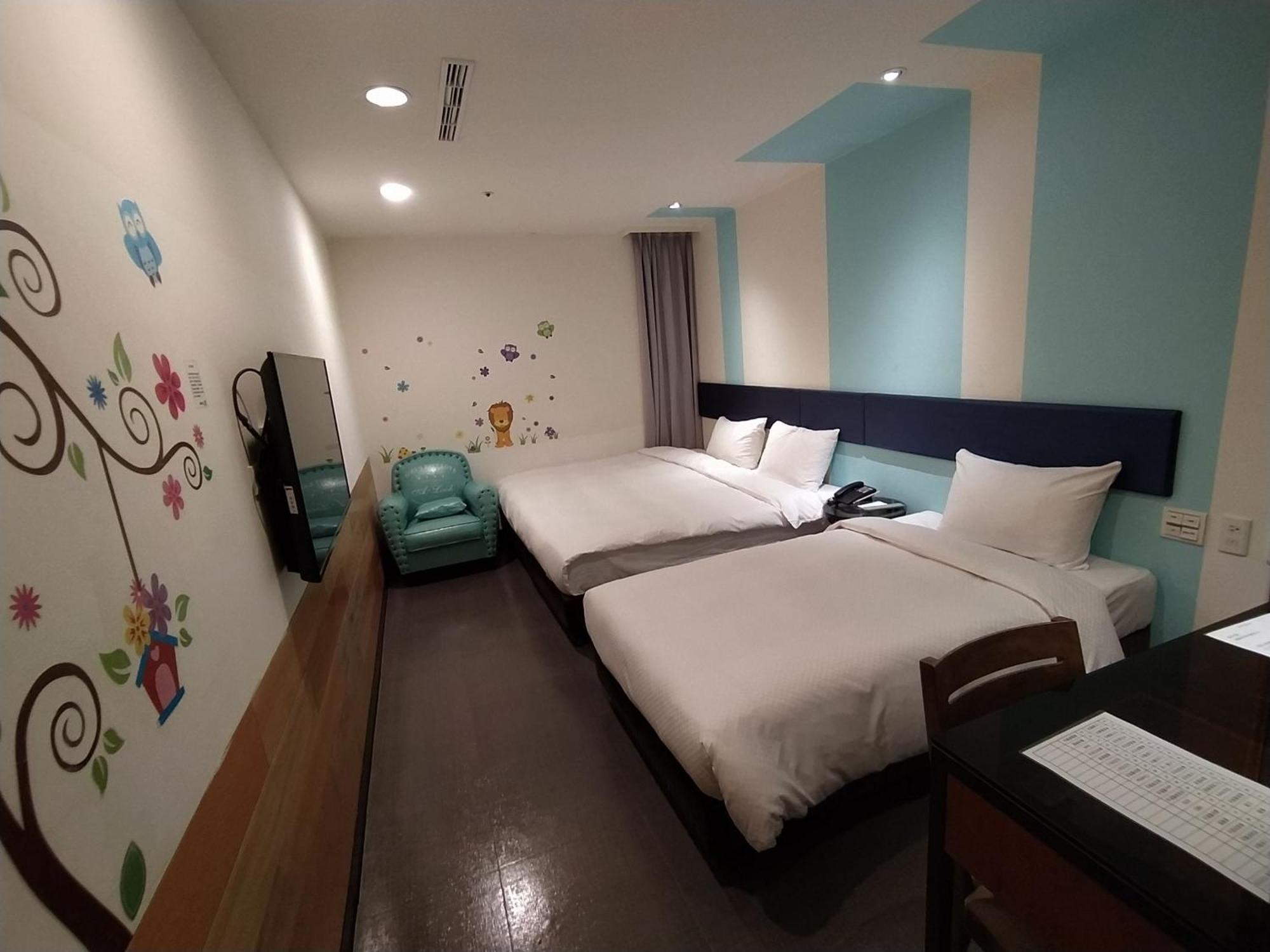Hotel J Taoyuan Pingzhen Eksteriør bilde